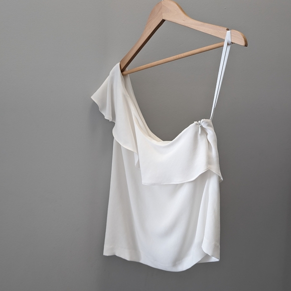 Club Monaco One-Shoulder White Ruffle Cropped Top 00 - Picture 2 of 7